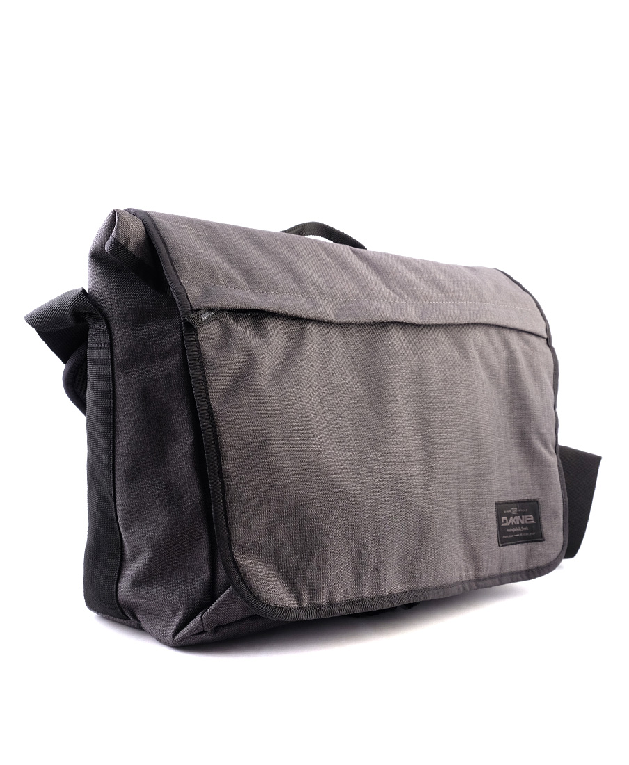 Dakine hudson 20l hotsell